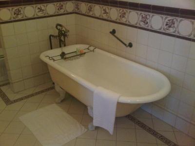 このバスタブの水温調節は大変でした