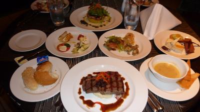 ある日のディナー　肉が柔らかくて美味しかったです。