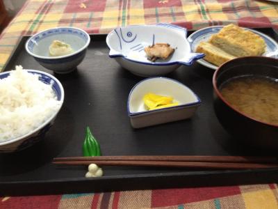 ボリビアに来て初めて全部食べることのできた食事でした