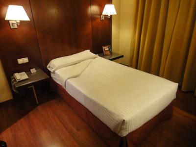 シングルルームです