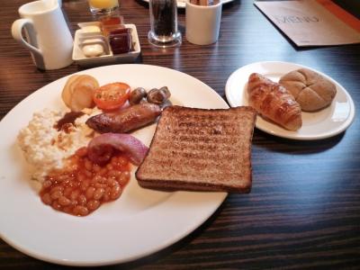 トーストはこんがり