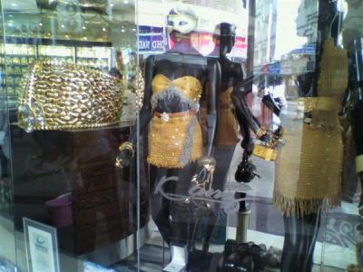 世界一大きな金のリングが