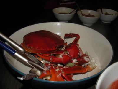 市内の海鮮料理レストラン　海老蟹たらふく食べて20?くらい　