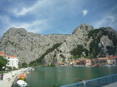 ドブロブニクへ行くなら、右側の座席がおすすめ！