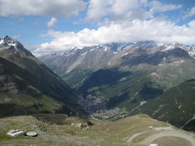 眼下にはツェルマットの街並みが。