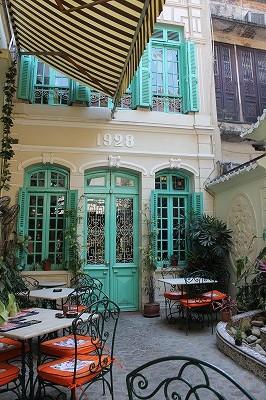 フランスの香りも、ベトナムの雰囲気も感じられるレストラン