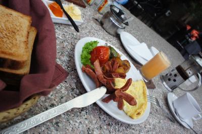 豪華な朝食でした。コーヒーがおすすめです。