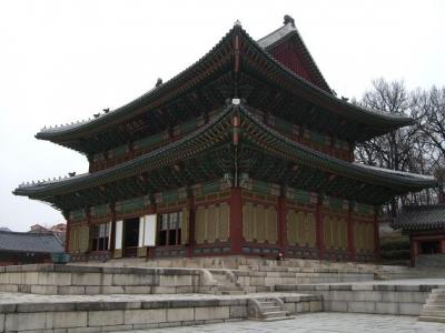 昌徳宮　太宗の離宮は広々