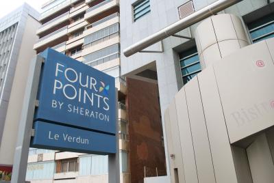 ベルダン通りに近くて何かと便利