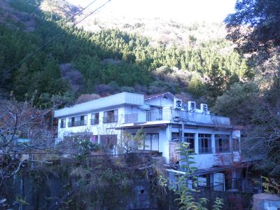 寸又峡温泉　求夢荘