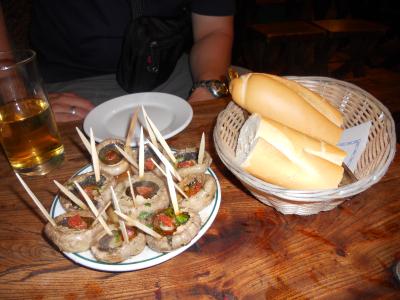 人気店、一度は行くべき。お店が可愛いですよ。