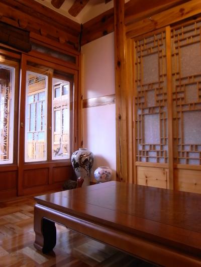 共同で利用できるリビング。朝食もここです。