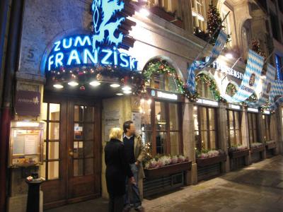 遅くまでやっているドイツ居酒屋