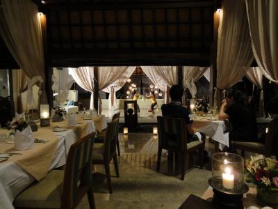 レゴンダンスとガムランを聞きながらイタリアン♪