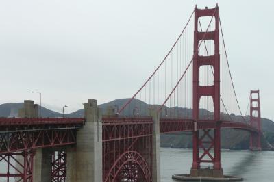 赤いけど金門橋