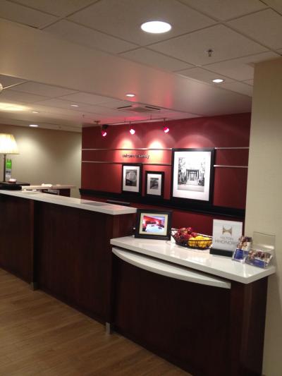 フロントはこんな感じ