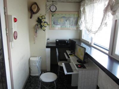 喫煙所、ＰＣ室（ＰＣは無料で利用できる）