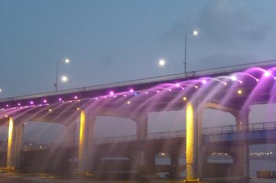 噴水ショーの時間にぜひ！