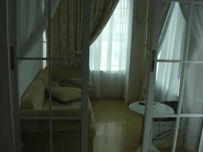 英国風が漂うコンパクトで可愛い部屋