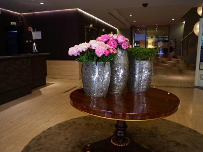 部屋でもロビーでもWiFiが使用できるので便利