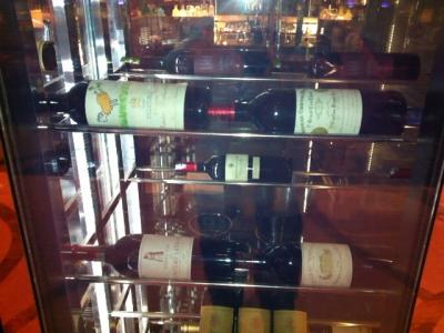 １Ｆレストランのワインセラー