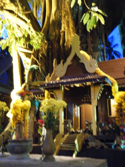 ホテル名にもなっている木は目印にもなります