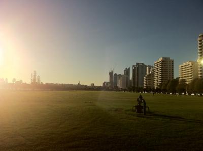 どこまも芝生広場