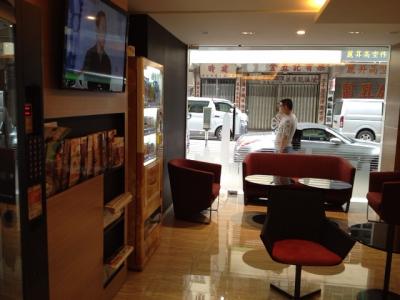 ロビー横の待合室