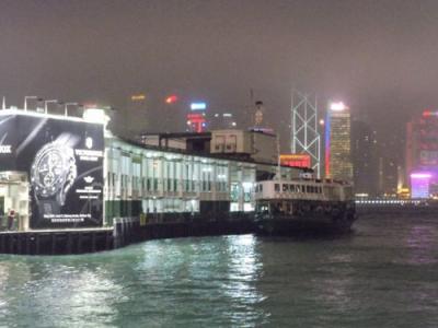 たったの数ＨＫドルで乗れてプチ観光ができてしまう、とっても魅力的な乗り物です。