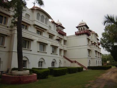 外界をシャットアウト。ゆったり寛げるホテルです。