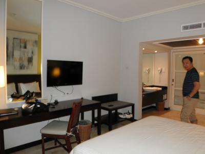 お部屋は広いです〜(*ﾟ∀ﾟ*)