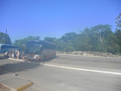 メリダ−チチェンイツァのバス