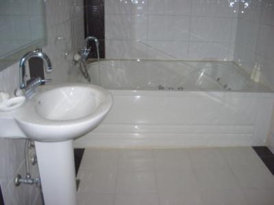 大きなバスタブ