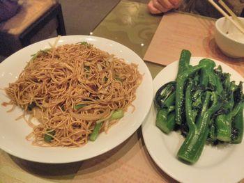 手軽に食事もおやつも