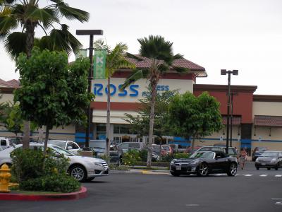 カイルアコナからショッピングバスで行けます