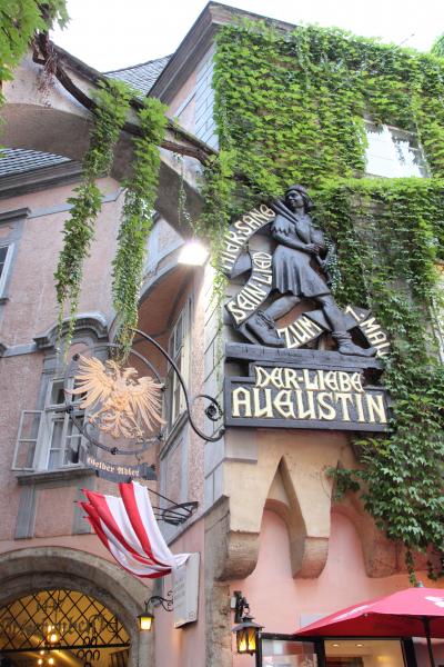 雰囲気も味も最高！ただし観光客多し。