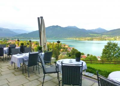 テラス席での朝食は最高