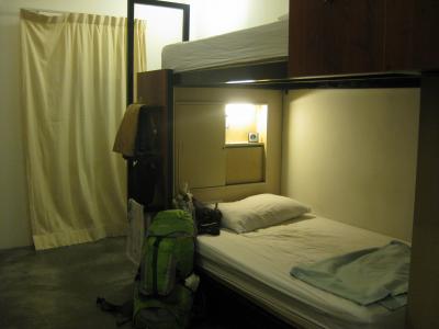 2段ベットの6人部屋