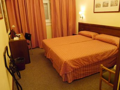 広くはないけれど使いやすい