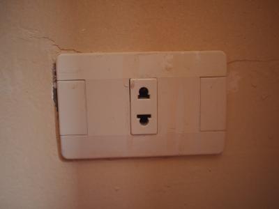 コンセントは日本と同じタイプで大丈夫