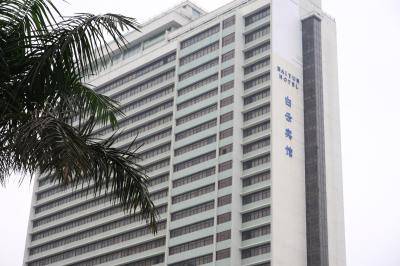 環市東路（Huanshi East Road）沿いにある