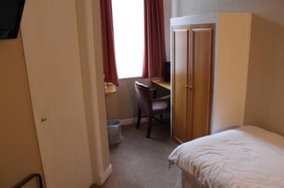 シャワーが冷たいのは残念でした・・・