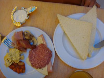 テルミニ駅近くの小さなホテル