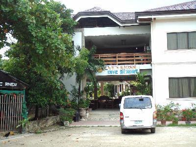 こじんまりした、コテージ中心のホテルです