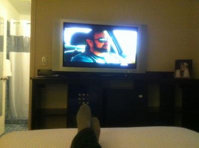 ベッドは広くゆったりできる