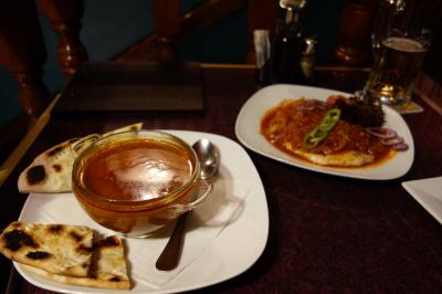 グヤーシュと鳥胸肉料理が激うま！クレジットカードが使えない地元の人しか使わなそうなレストラン。v