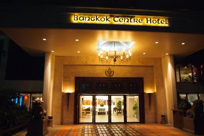 日中は観光でホテルは寝るだけという方に