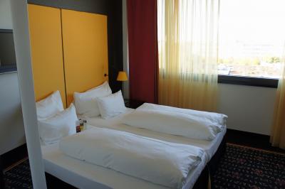 コンパクトながら不便のない広さ