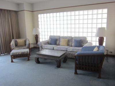 Pantip Court Serviced Residenc