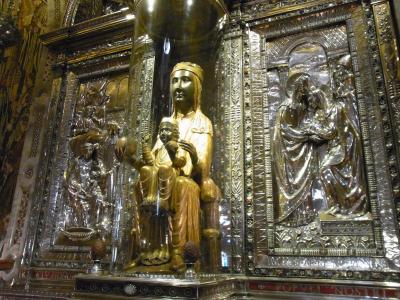 黒のマリアを見に